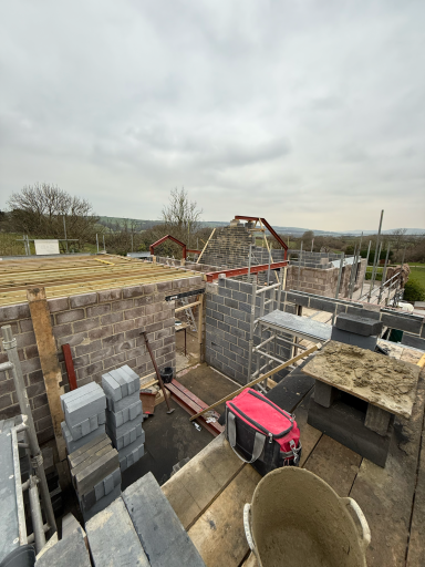 New build shell construction in Swanage with clean and accurate masonry work